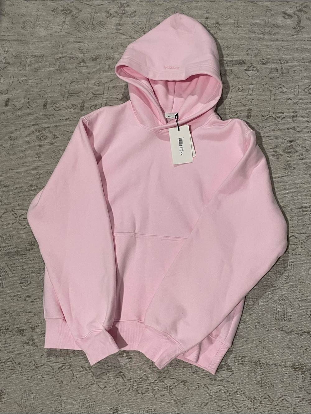Aritzia sweatfleece perfect fit hoodie villa pink